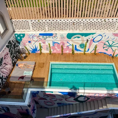 Hostel Selina Secret Garden Lisbon
