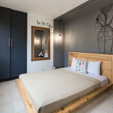 Hostel Selina Secret Garden Lisbon