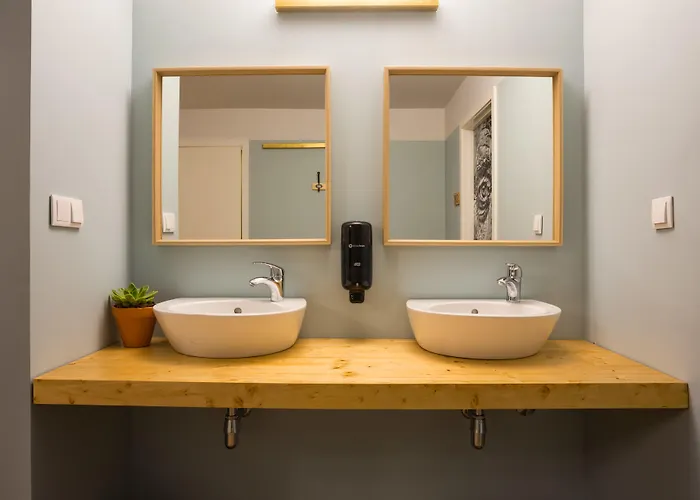 Secret Patio Hostal *