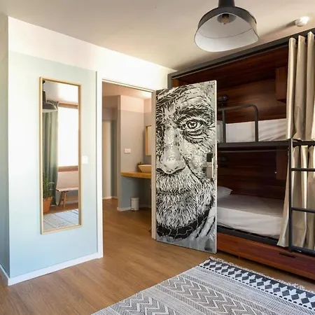 بيت شباب Selina Secret Garden *